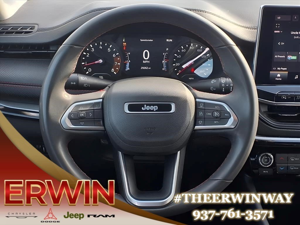 Certified Used 2022 Velvet Red Pearl Coat Jeep Trailhawk image 24
