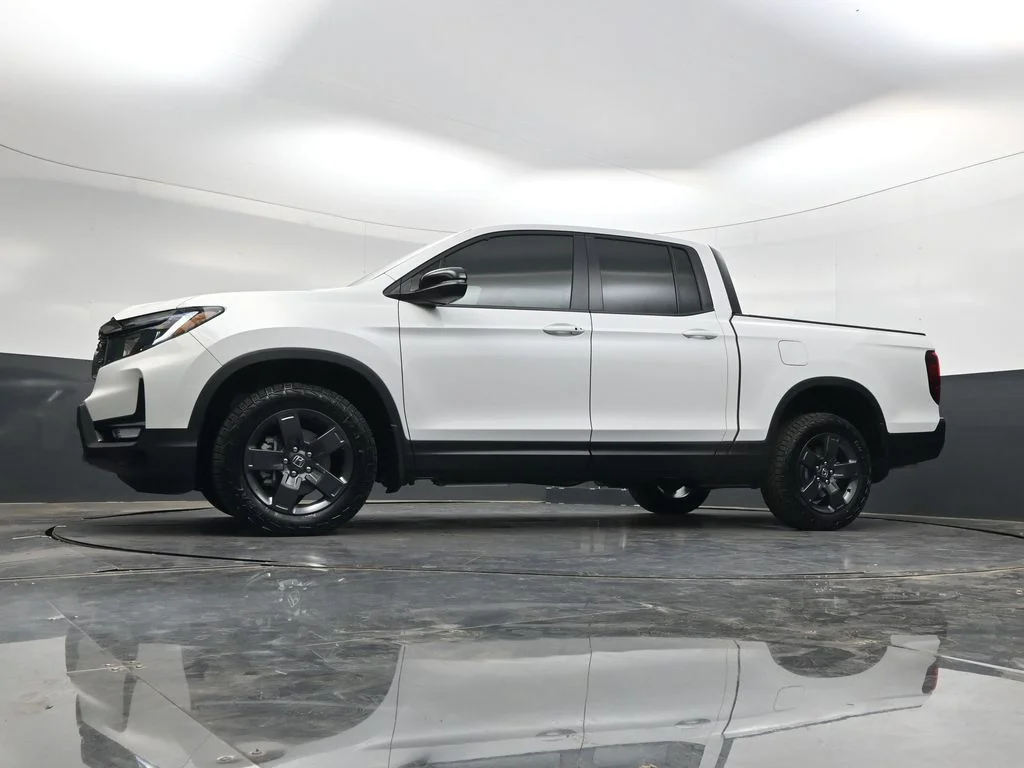 New 2026 Platinum White Pearl Honda TrailSport image 27