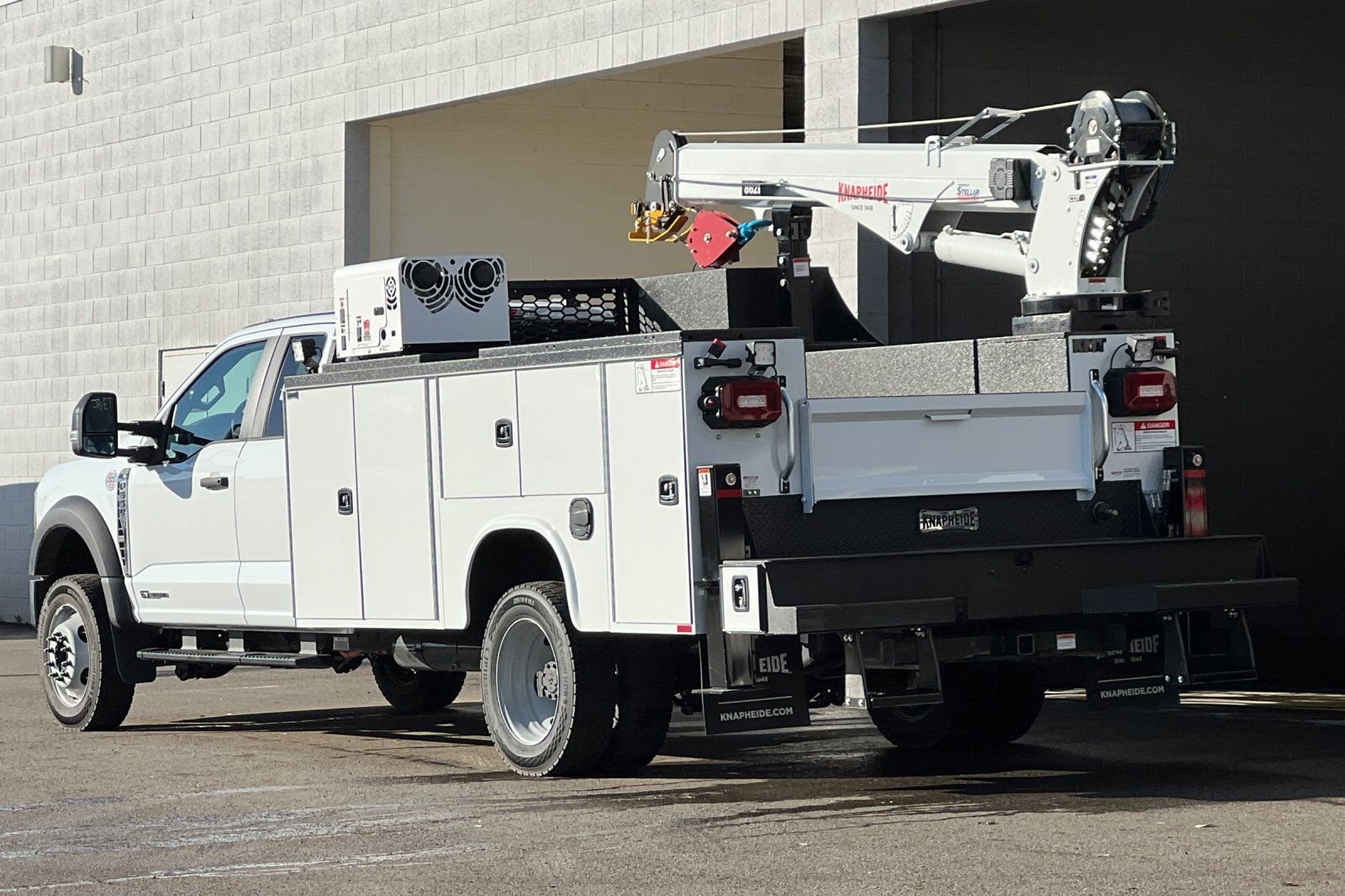 New 2026 Oxford White Ford F-550® XL image 5