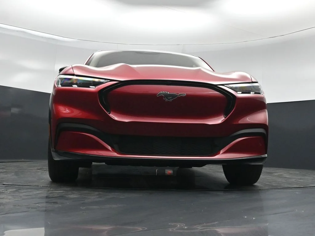 Used 2023 Red Ford Premium image 46