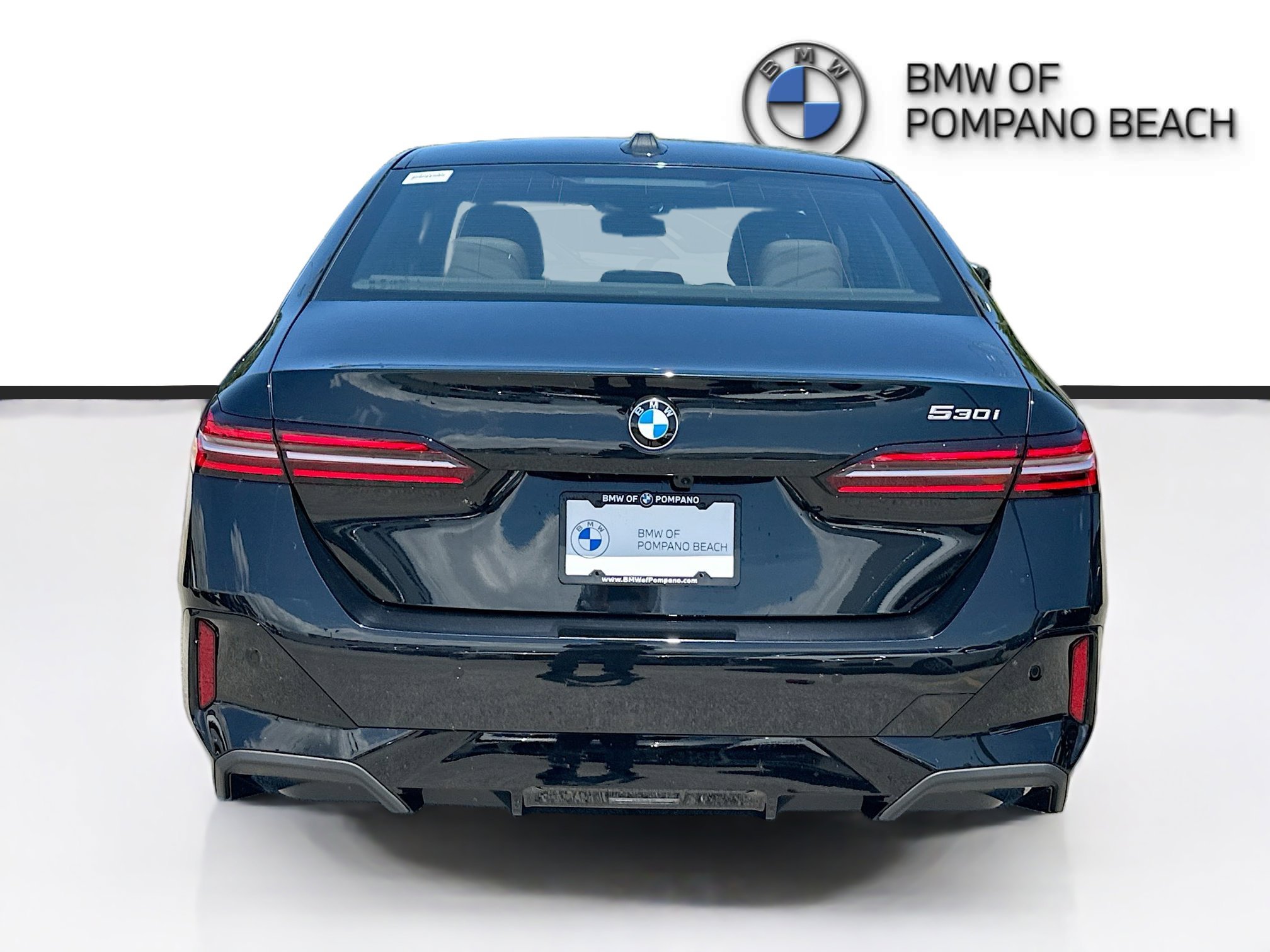 New 2027 Black Sapphire Metallic BMW 530i image 5