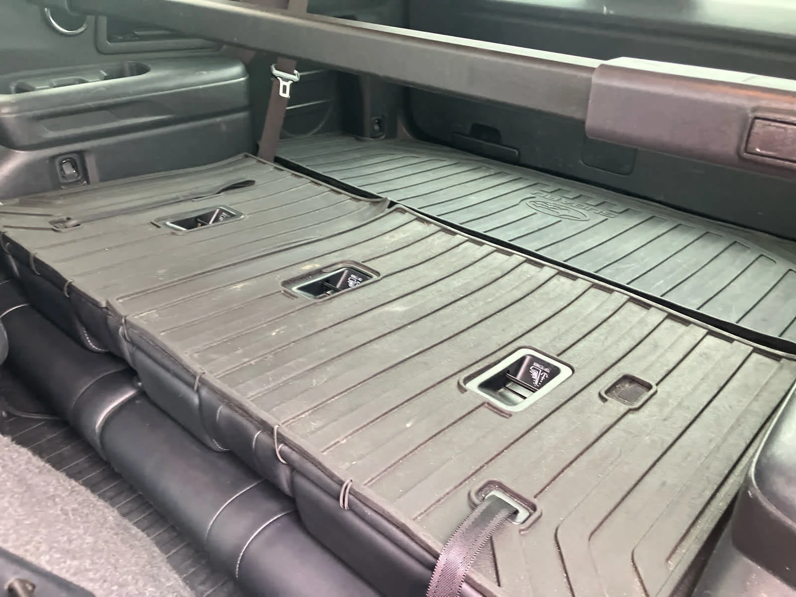 Used 2019 Magnetite Gray Metallic Subaru Limited image 41