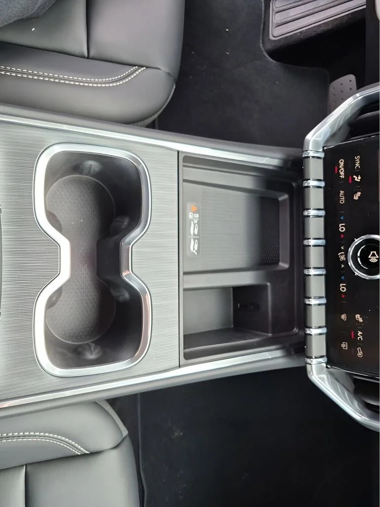 New 2026 Sterling Metallic GMC Elevation image 43