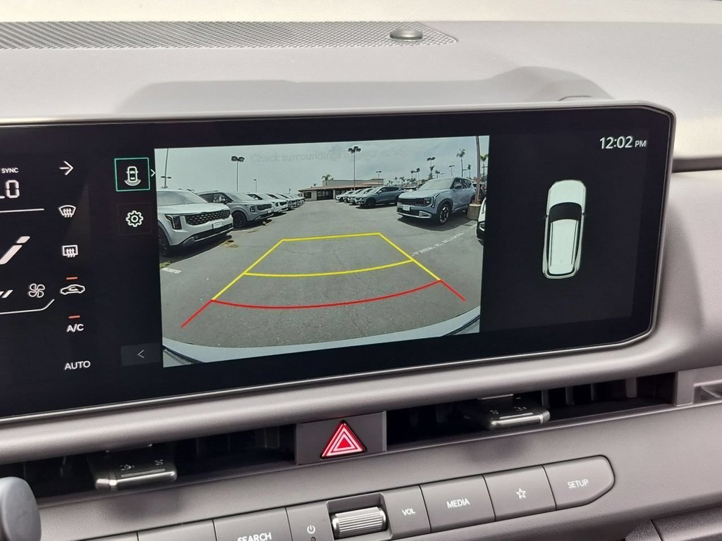 New 2027 Pale Gray Kia X-Line S image 15