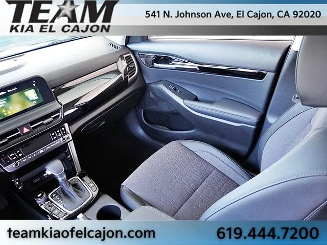 New 2026 White Kia S image 23