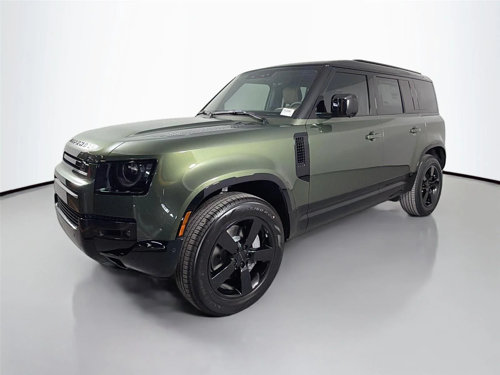 2026 Land Rover Defender 110 X-Dynamic SE P400's photo