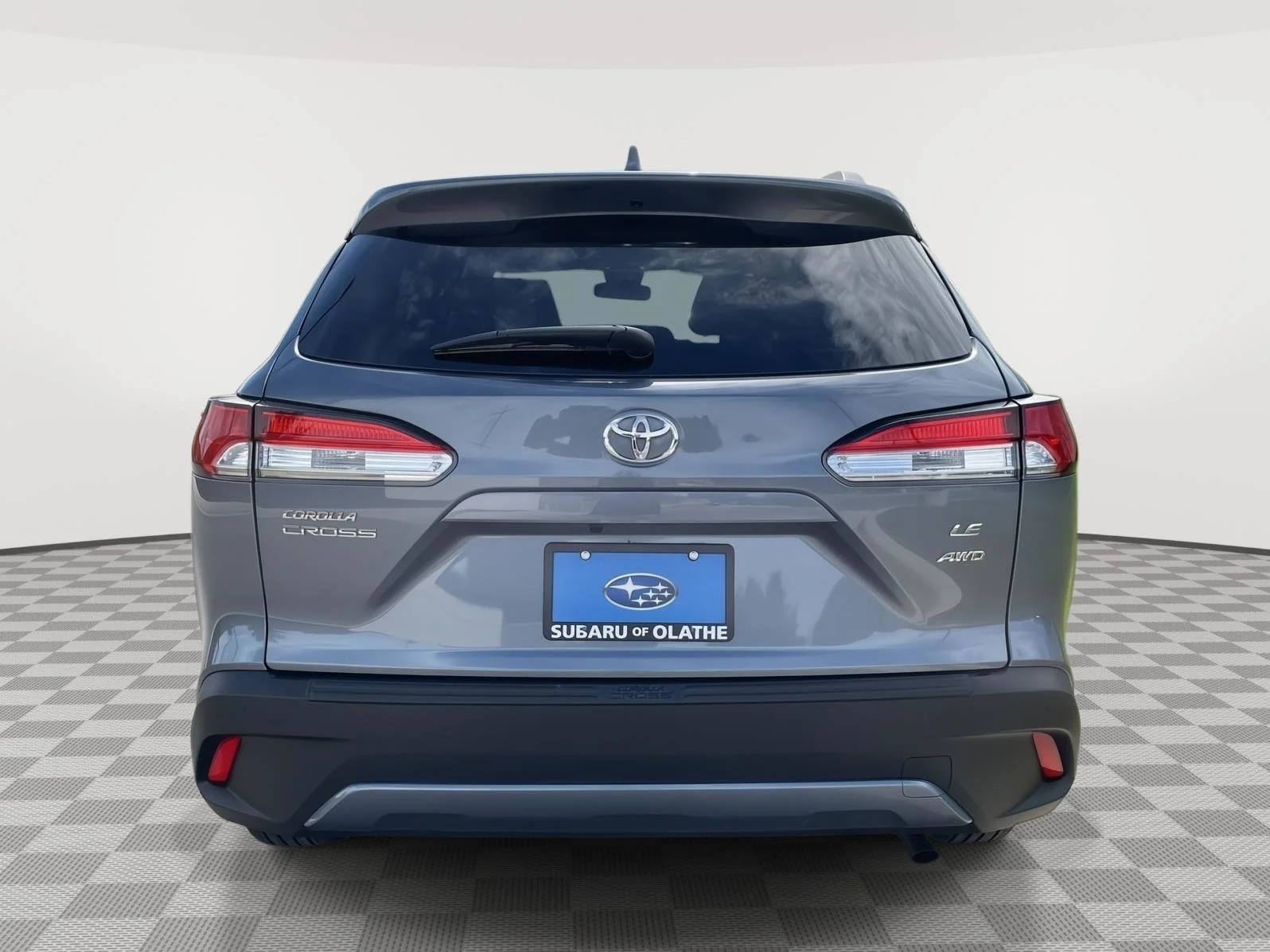 Used 2022 Celestite Toyota LE image 23