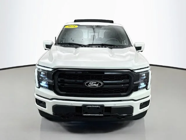 Used 2025 White Metallic Ford Lariat image 2