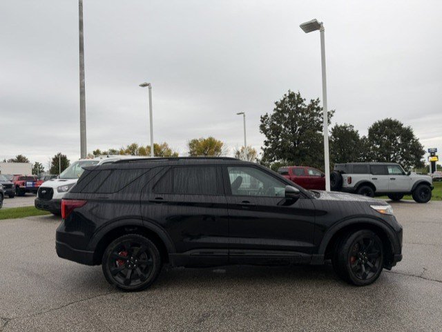 Used 2023 Black Metallic Ford ST image 8