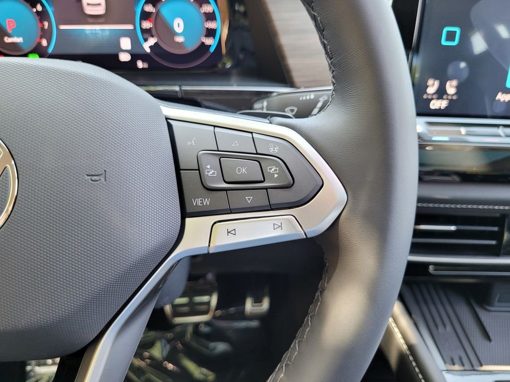 2025 Volkswagen Atlas SEL Premium R-Line - Photo 23