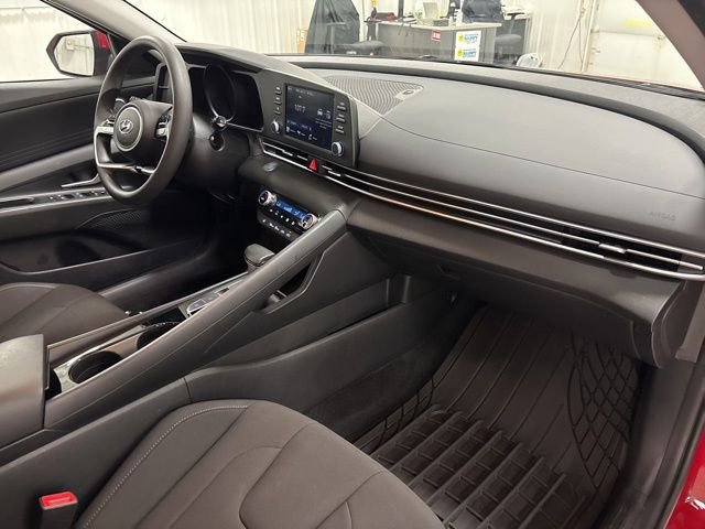 2023 Hyundai Elantra Blue - Photo 30
