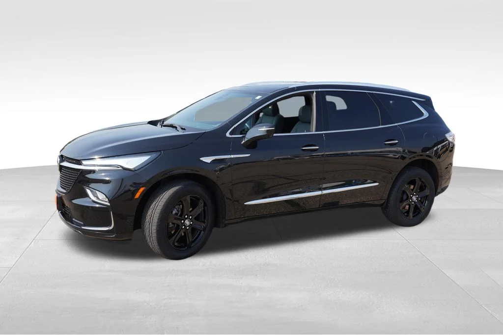 Used 2024 Ebony Twilight Metallic Buick Essence image 10