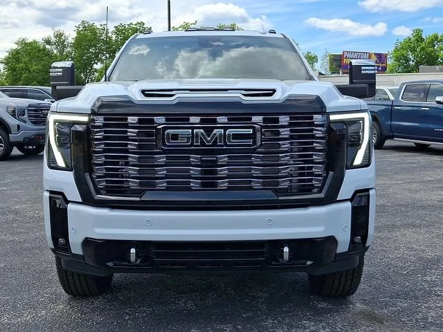 New 2026 Glacier White Tricoat GMC Denali Ultimate image 2