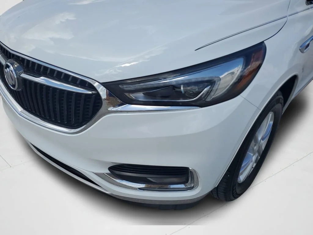 Used 2021 (Includes Satin Nickel lower exterior accent color.) Buick Essence image 21