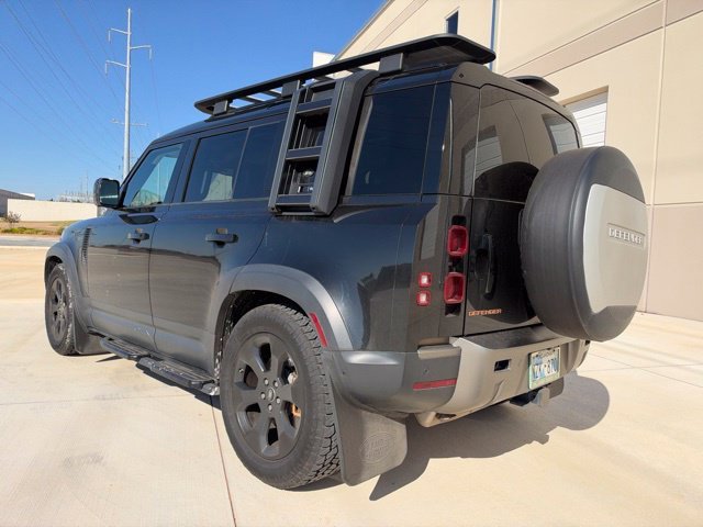 Used 2020 Black Land Rover HSE image 8