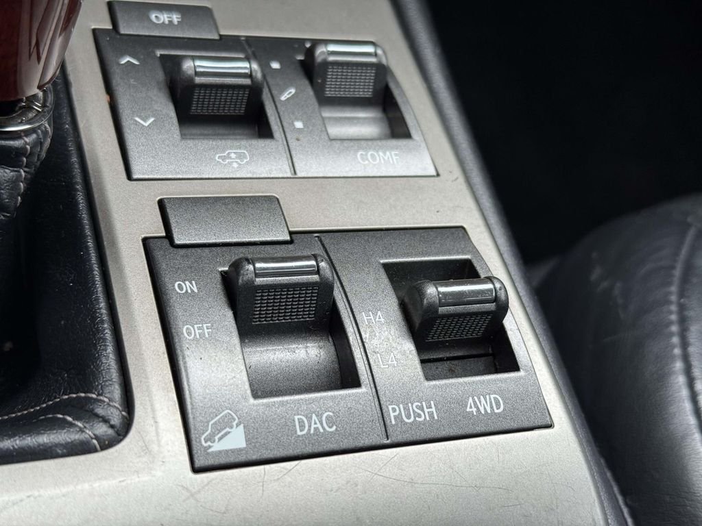 Used 2011 Black Lexus 460 Premium image 29