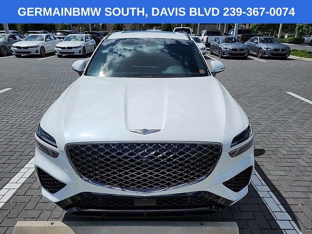 Used 2022 White Genesis 3.5T Sport image 2