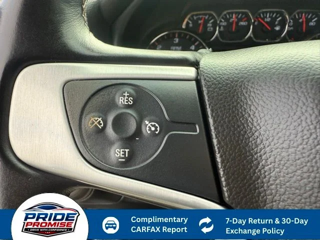 Used 2014 Silver GMC SLT image 23