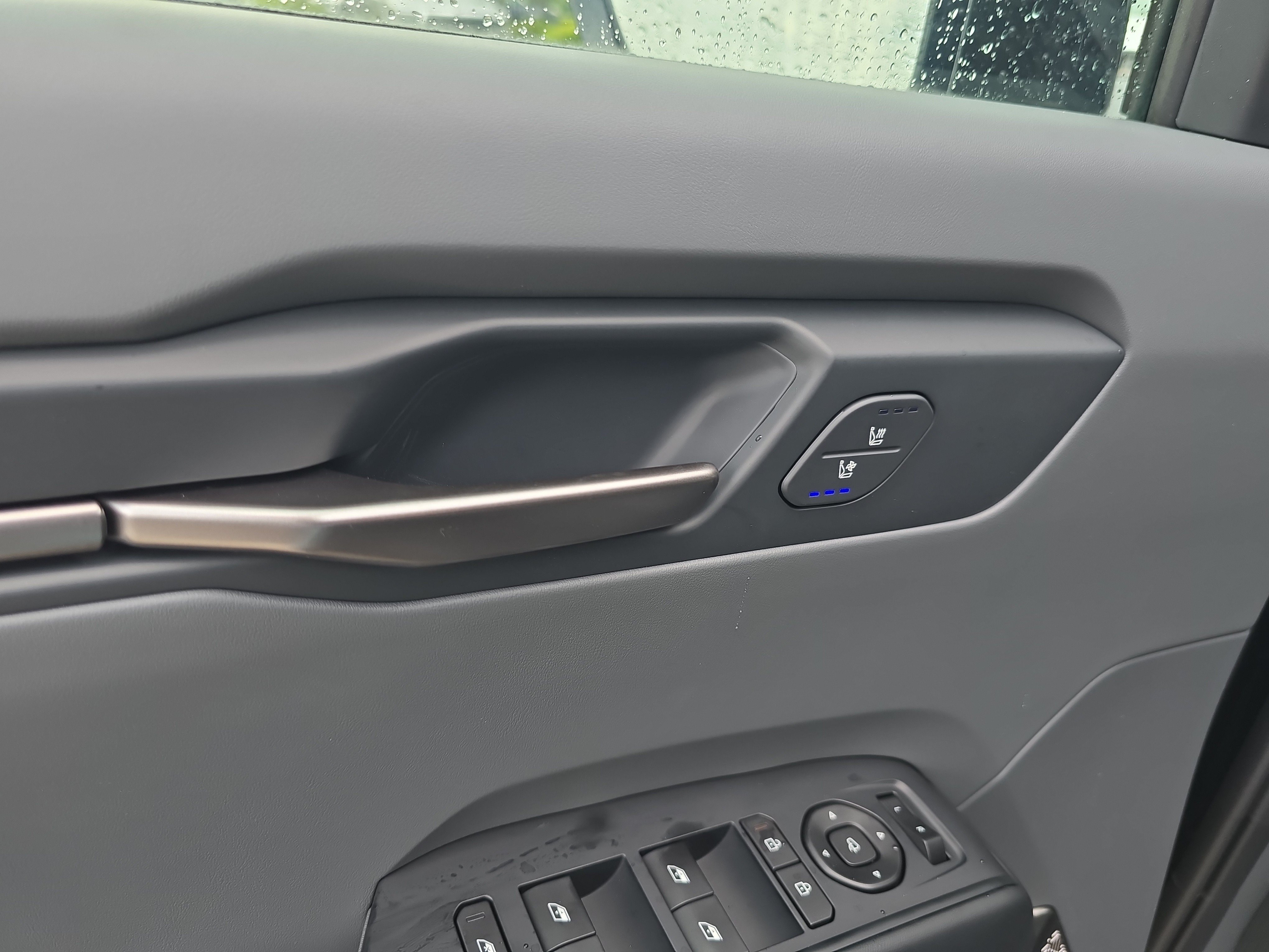 New 2026 Panthera Metal Kia Light Long Range RWD image 19
