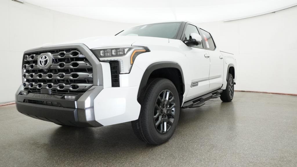 New 2026 Wind Chill Pearl Toyota Platinum image 9