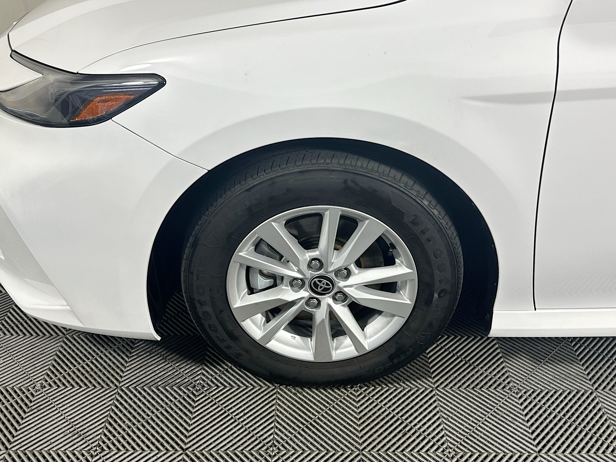 Certified Used 2025 Ice Toyota LE image 11