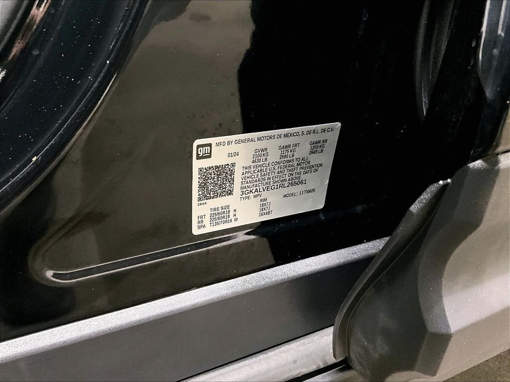 Used 2024 Black GMC SLT image 32