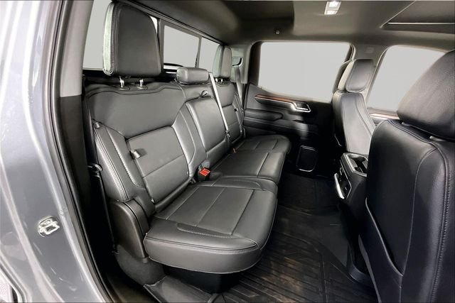Used 2025 Silver GMC Denali image 22