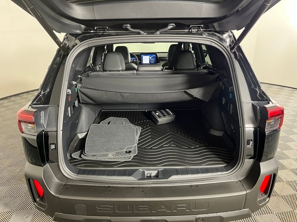 2026 Subaru Outback Limited - Photo 17