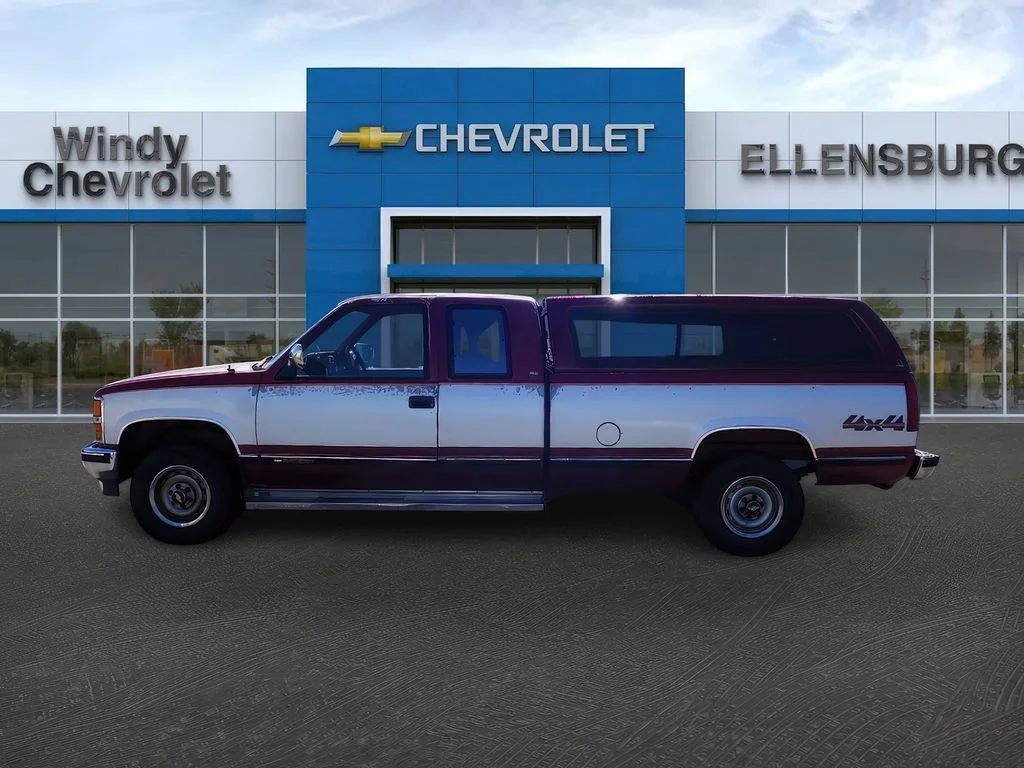 Used 1989 Red Chevrolet  image 4