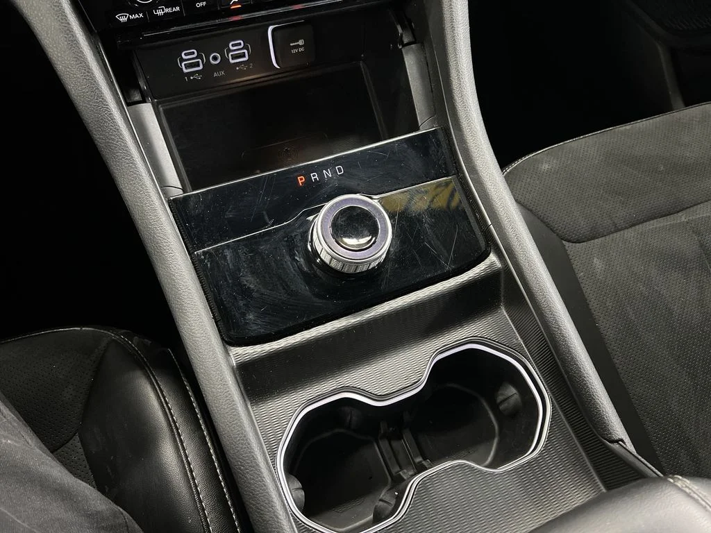 Certified Used 2024 Black Jeep Altitude image 20