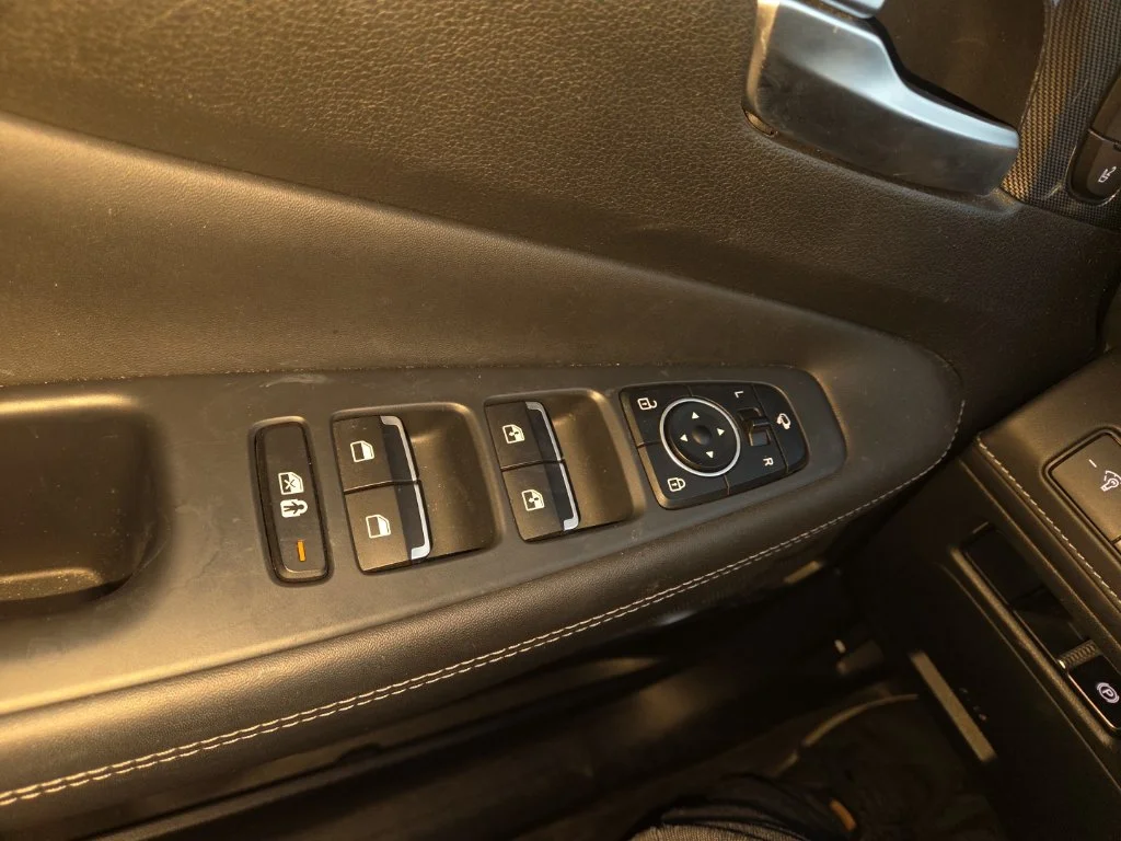 Used 2023 Red Hyundai Limited image 21