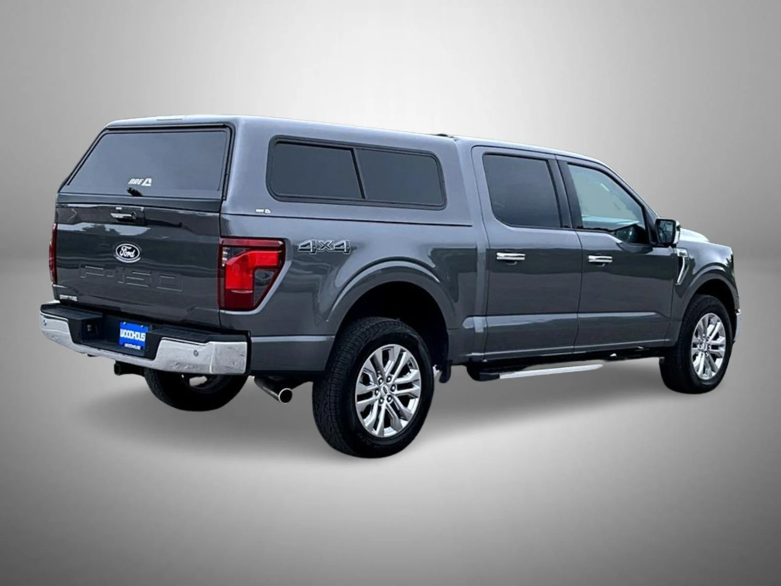 Used 2024 Gray Ford XLT image 5