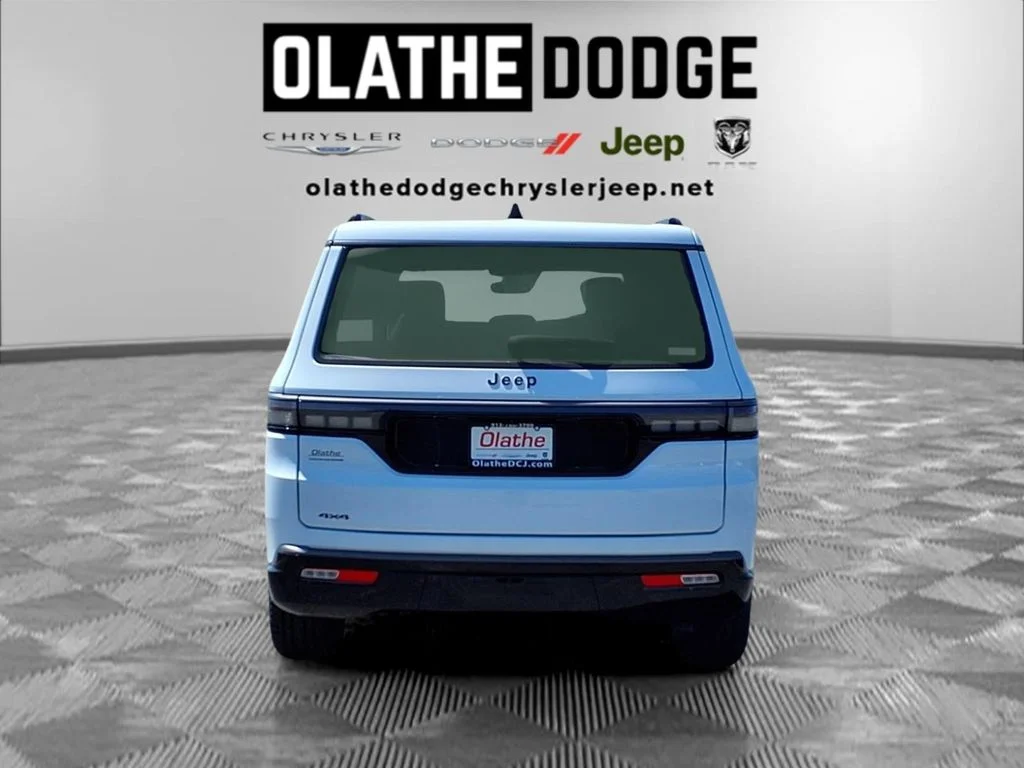 New 2026 Bright White Clearcoat Jeep Limited Altitude image 30