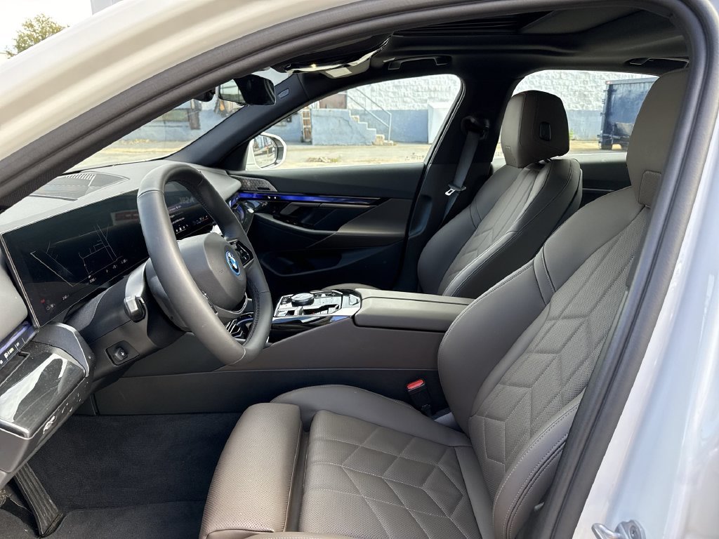 2026 BMW i5 40 - Photo 11
