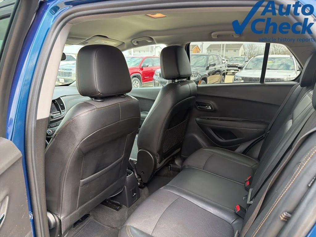 Used 2020 Blue Chevrolet LT image 10