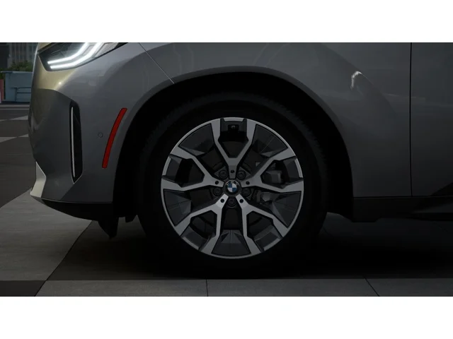 New 2026 Skyscraper Grey Metallic BMW  image 7