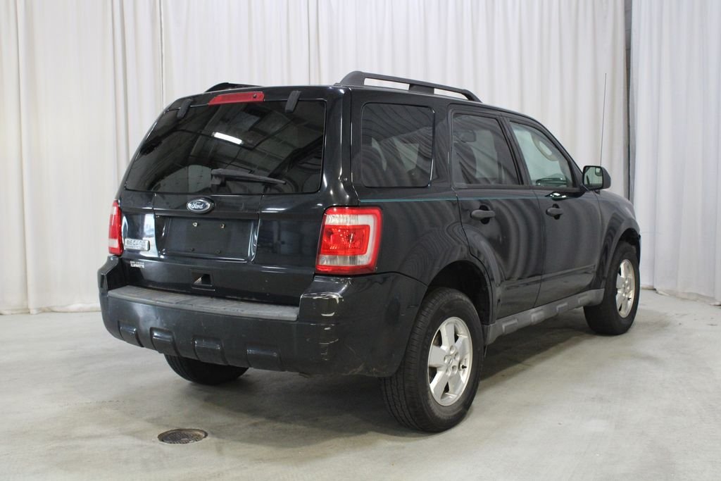 Used 2010 Black Ford XLT image 23