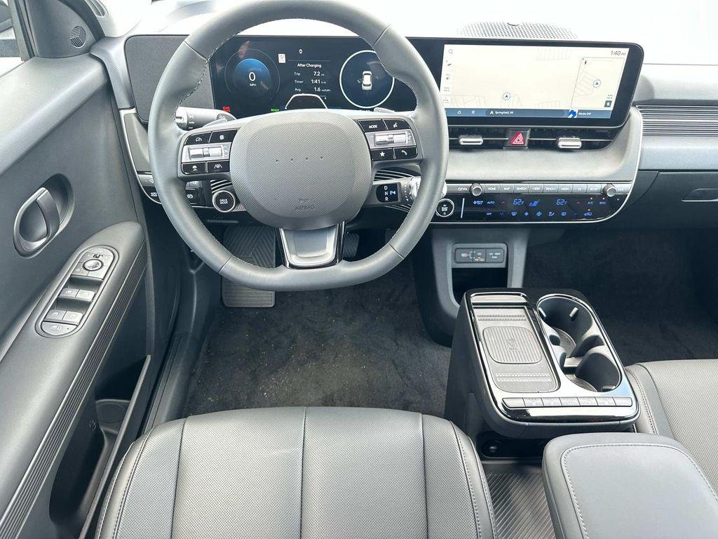 2025 Hyundai IONIQ 5 SEL - Photo 17