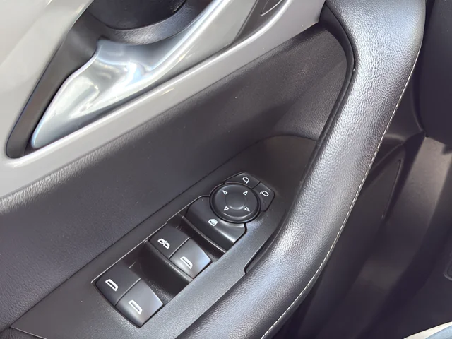 Used 2024 White Chevrolet LT image 25