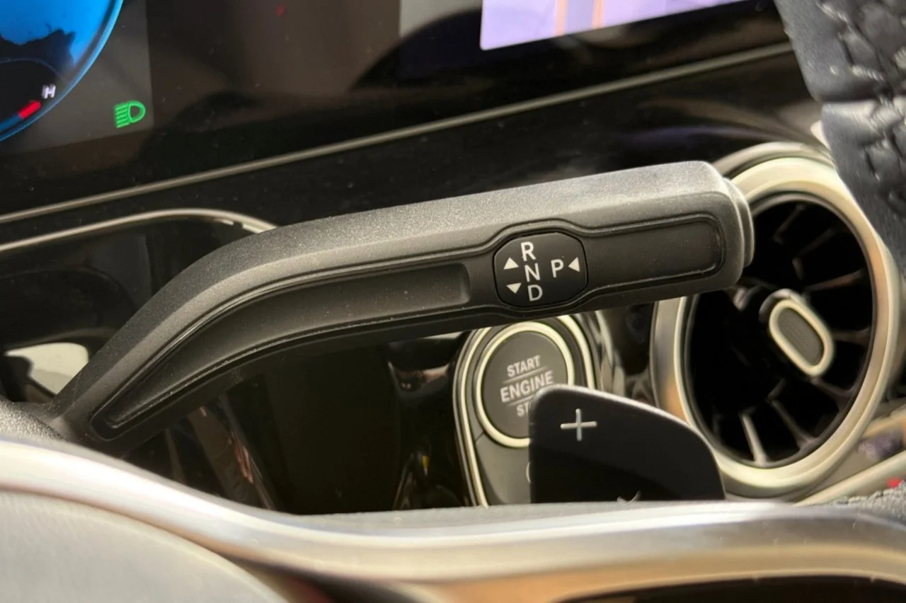 Used 2021 Polar White Mercedes-Benz GLA 250 image 19