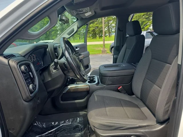 Used 2021 White Chevrolet LT Trail Boss image 16