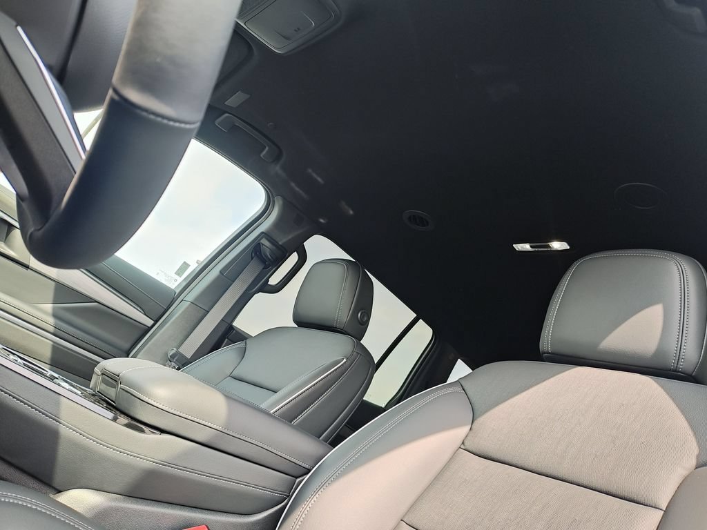 New 2026 Ebony Twilight Metallic Buick Preferred image 24