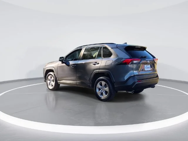 Used 2022 Gray Toyota XLE image 6