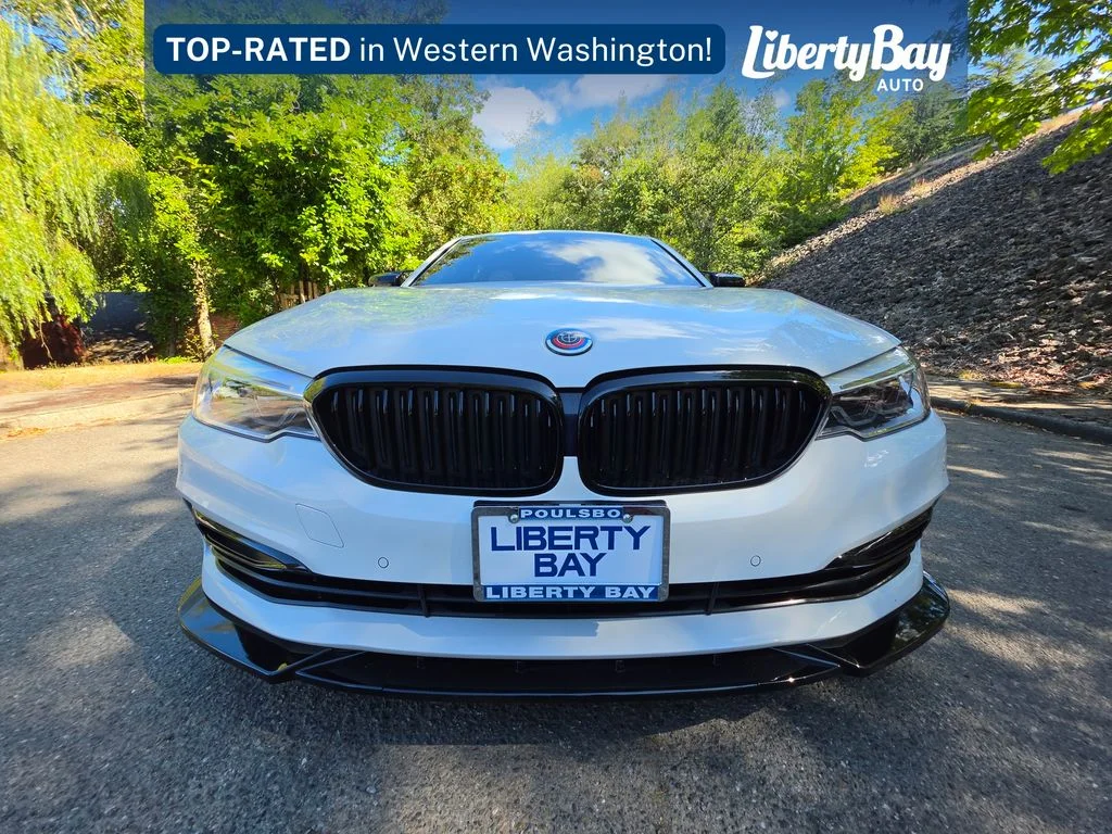 Used 2019 White BMW 530e xDrive iPerformance image 19