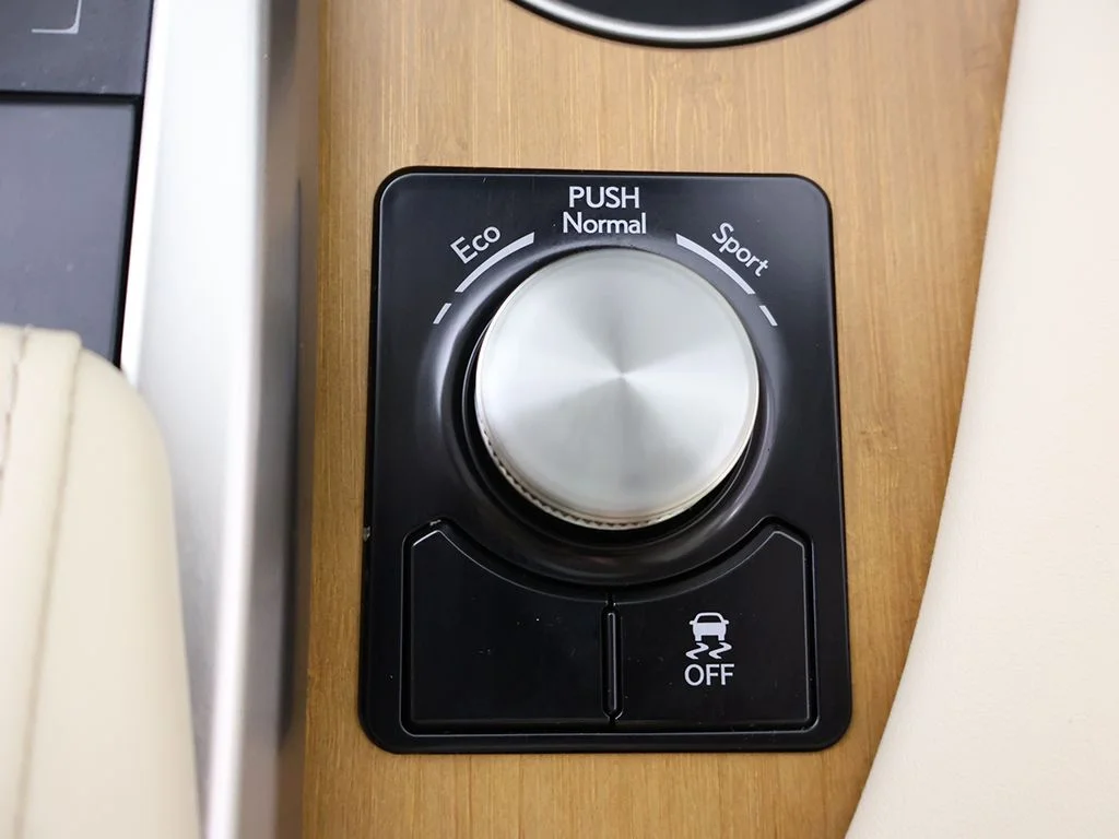 Used 2022 Silver Lexus 350 image 54