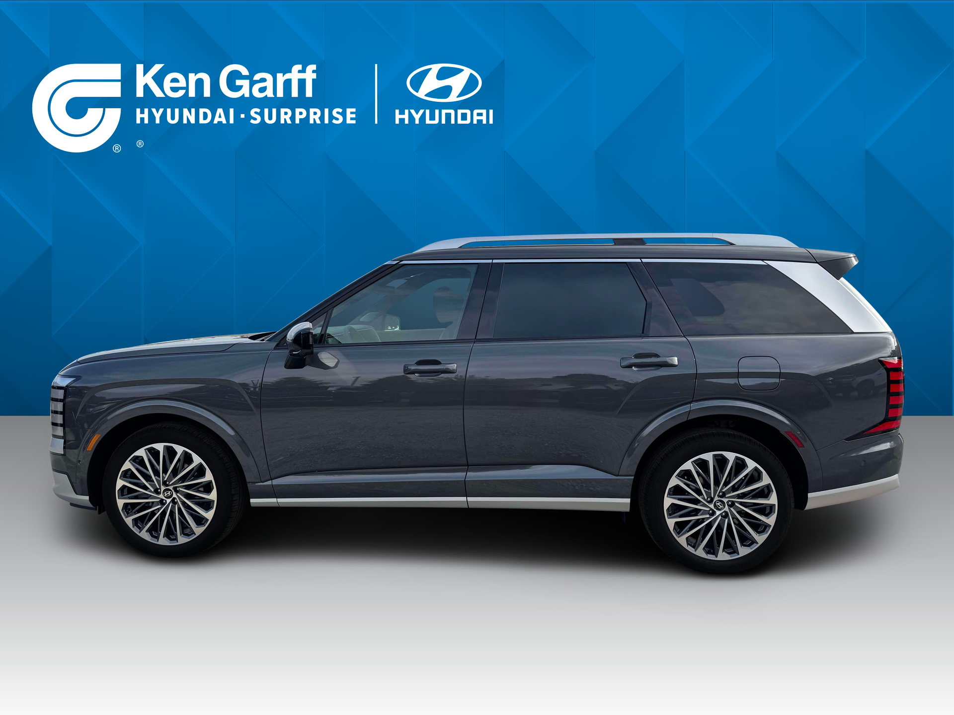 New 2027 Ecotronic Gray Pearl Hyundai Calligraphy image 3