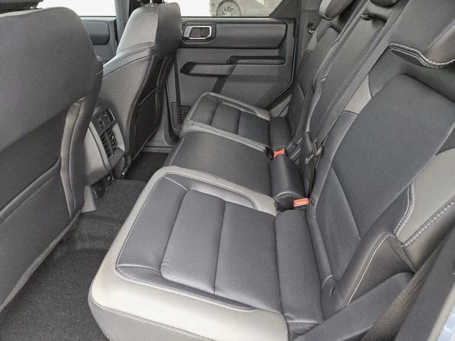 2025 Ford Bronco 4-Door Outer Banks - Photo 30