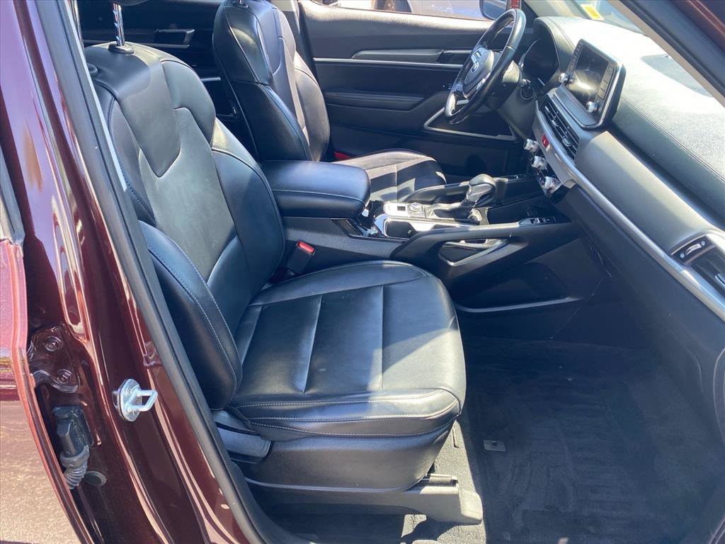 Used 2021 Sangria Kia S image 27