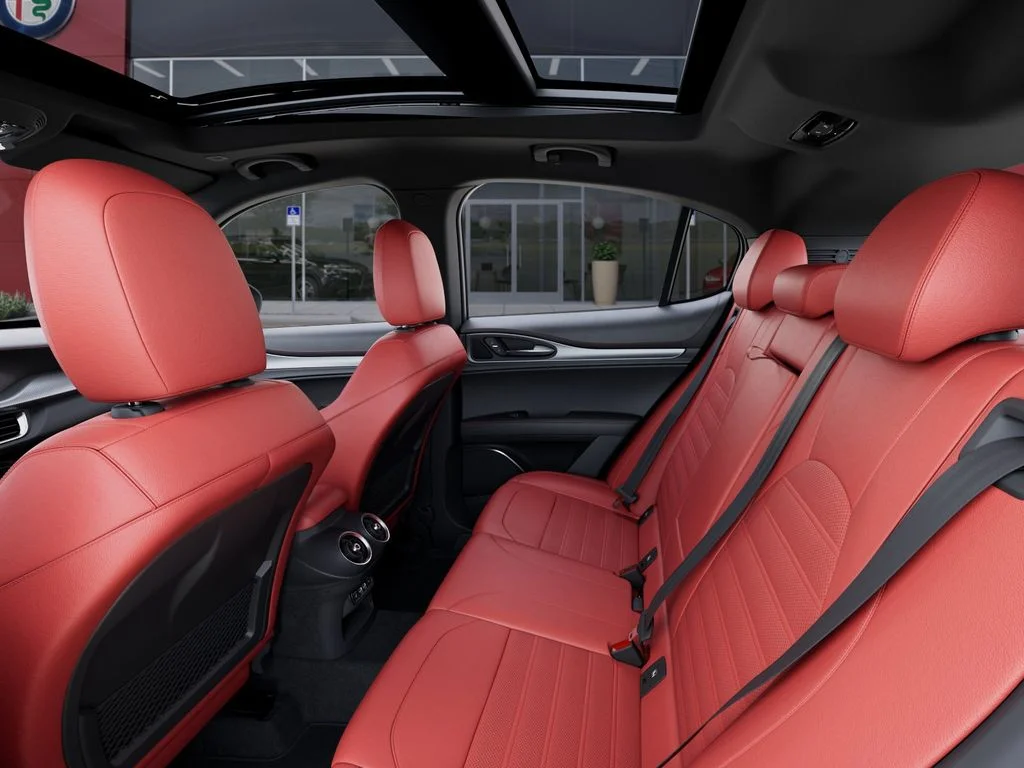 2026 Alfa Romeo Stelvio Base - Photo 23
