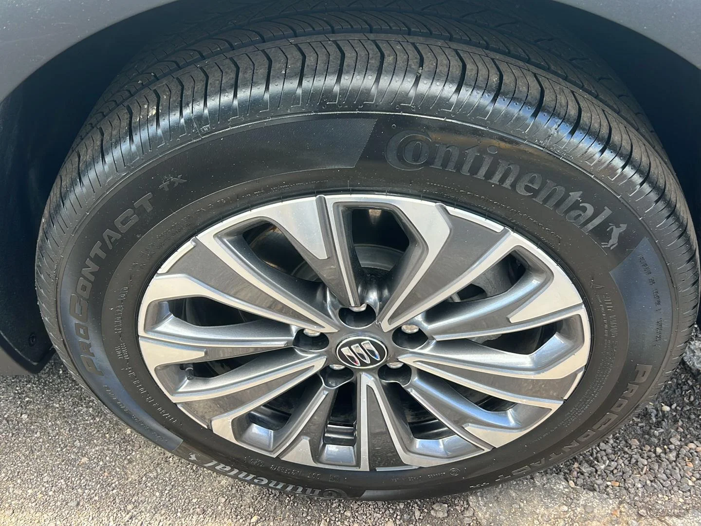 Used 2025 Moonstone Gray Metallic Buick Preferred image 33